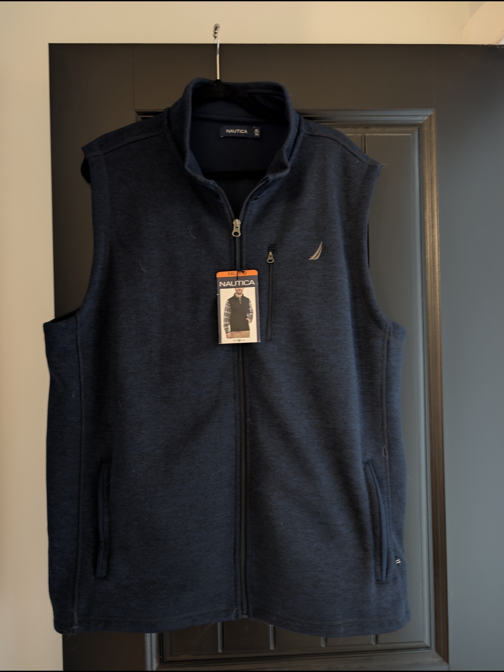 Nautica Men's Dark Navy Zip-Up Sleeveless Vest